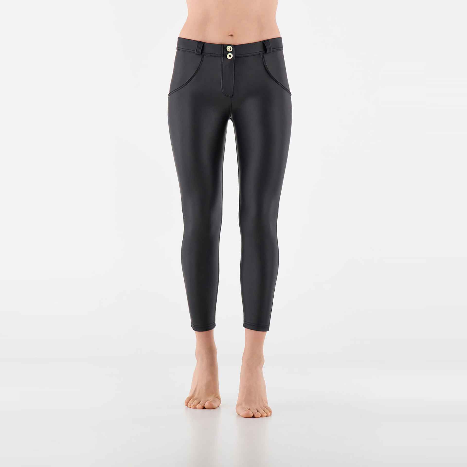 Freddy WR.UP Regular Waist Superskinny 7/8 Faux Leather Pants Black